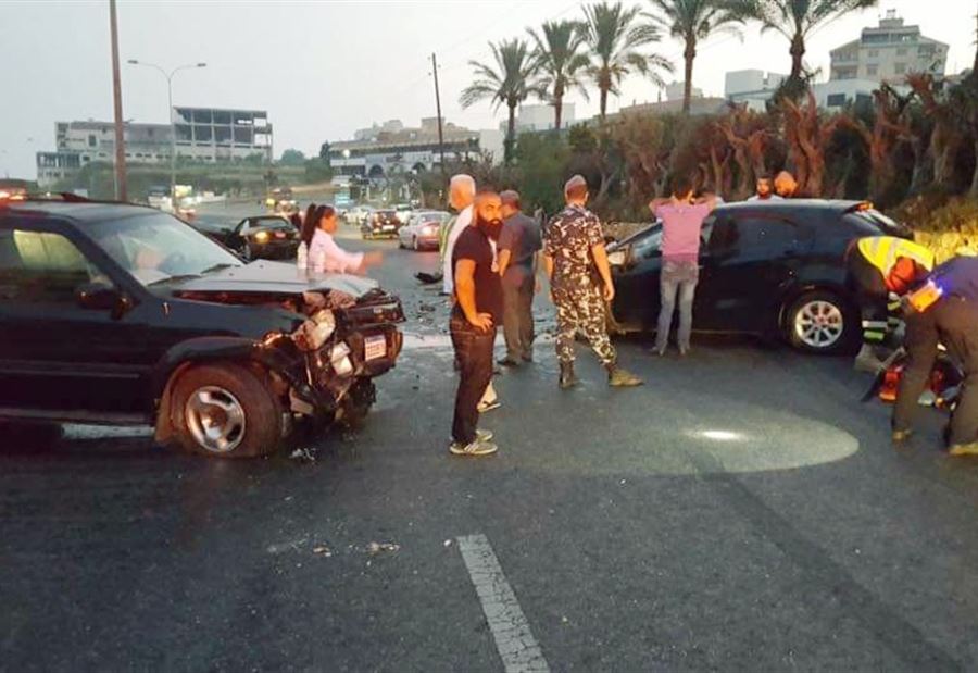 3 جرحى بحادث سير على أوتوستراد الصفرا