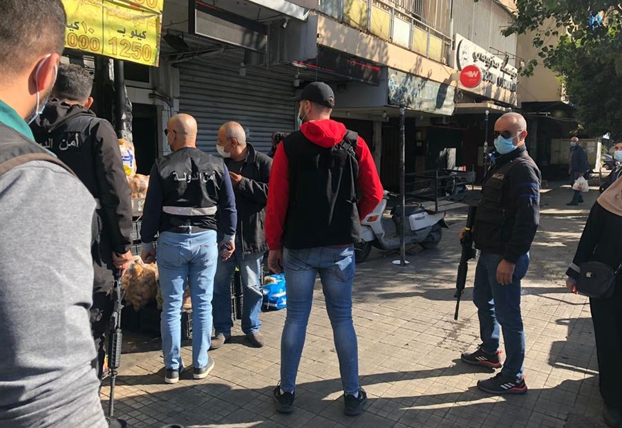 بالصور: إجراءات التعبئة مُستمرة في بيروت بالصور: إجراءات التعبئة مُستمرة في بيروت