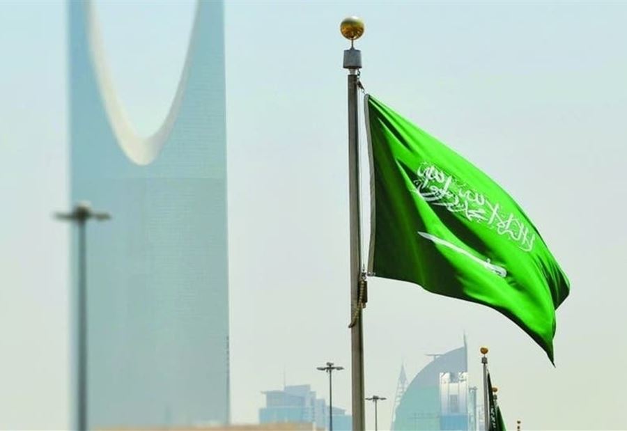 قرارٌ سعوديٌّ جديد بشأن العمرة وزيارة المسجد النبوي!