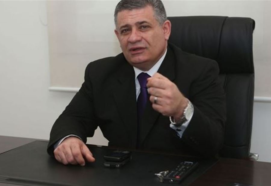 ضو يتحدث عن ما يزيد من تضليل الناس في الأزمة المصرفية