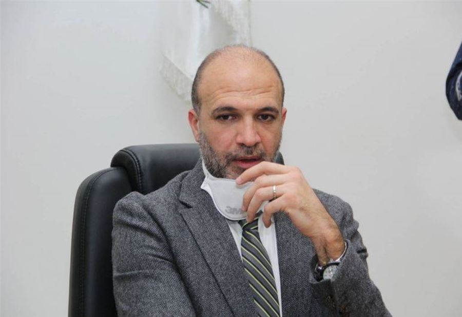 أزمةُ الأدوية... حسن يُطمئن اللّبنانيين  
