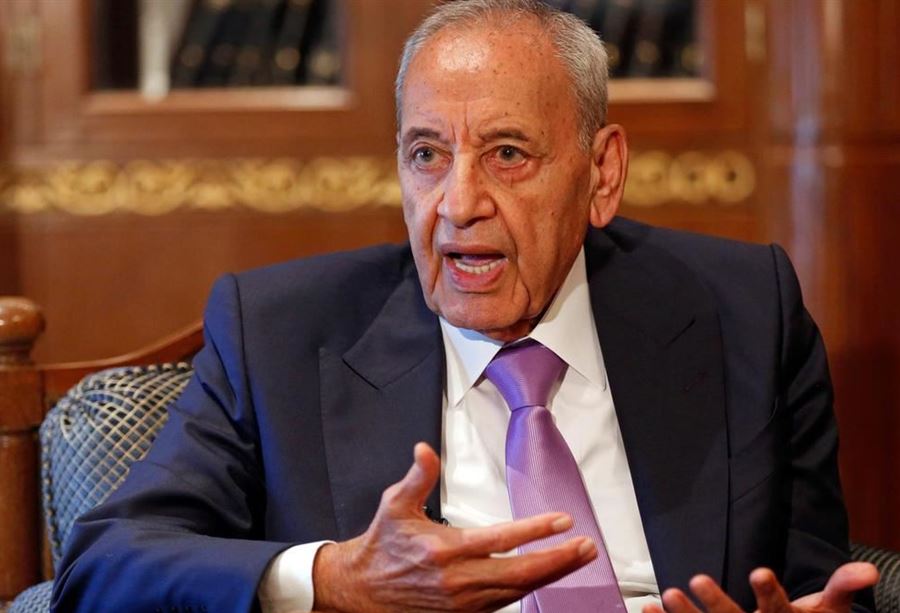 طالب بـ"إطفاء الإضاءة" أمام منزل برّي... فتعرض للضرب