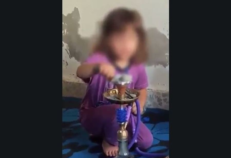 بعد فيديو "الطفلة والنرجيلة"... القوى الامنية توضح