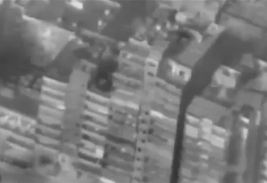 "يخاطر بمواطني لبنان"... إسرائيل: حزب الله استولى على مناطق مدنية! (فيديو)