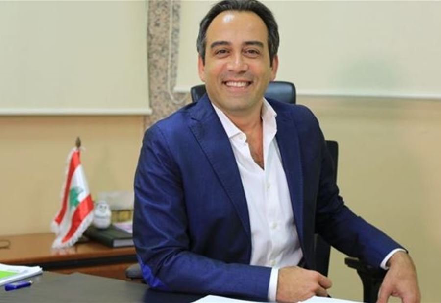 نبيل بدر: بناء الانسان هو الأهم