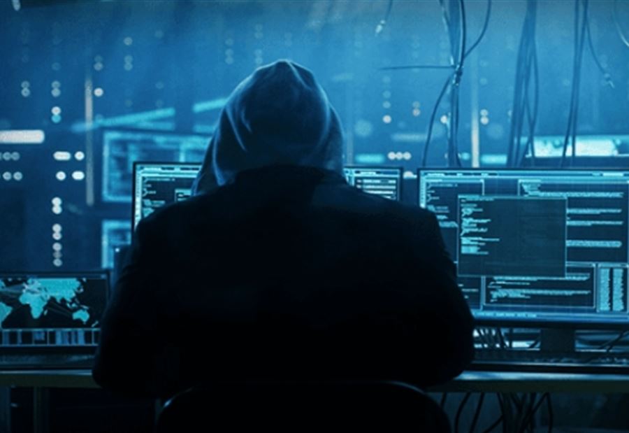 الإنتخابات الأميركية... "قراصنة إيرانيون" يخترقون البيانات 