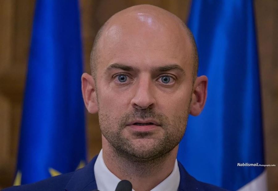 بارو يكشف عن شرط إسرائيلي للهدنة في لبنان بارو يكشف عن شرط إسرائيلي للهدنة في لبنان