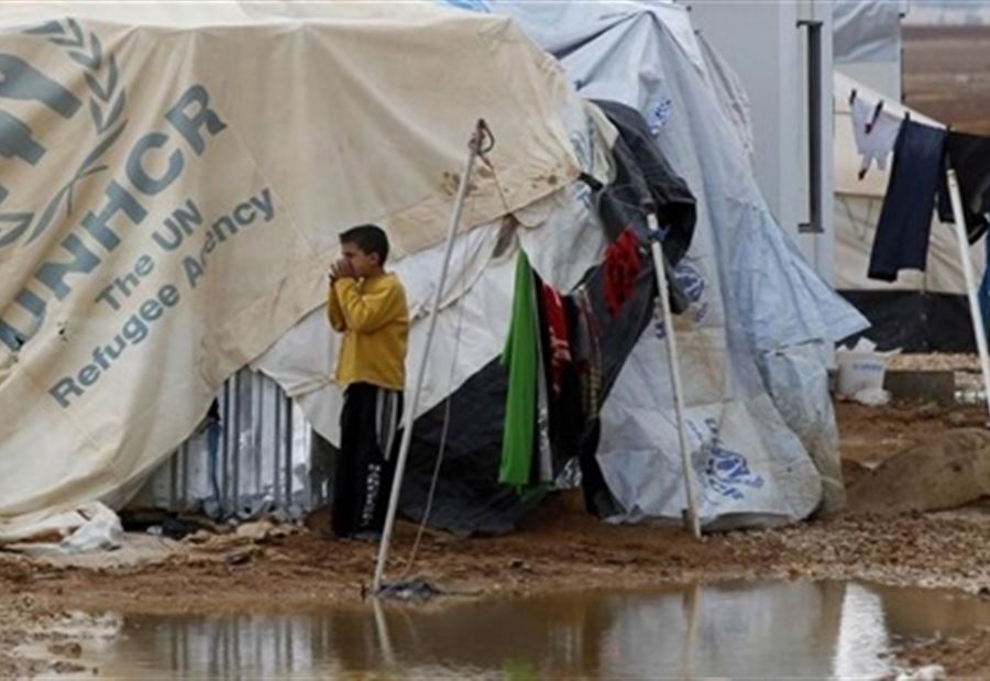 العاصفة تهدم 6 خيم للنّازحين في بلدة الطيبة