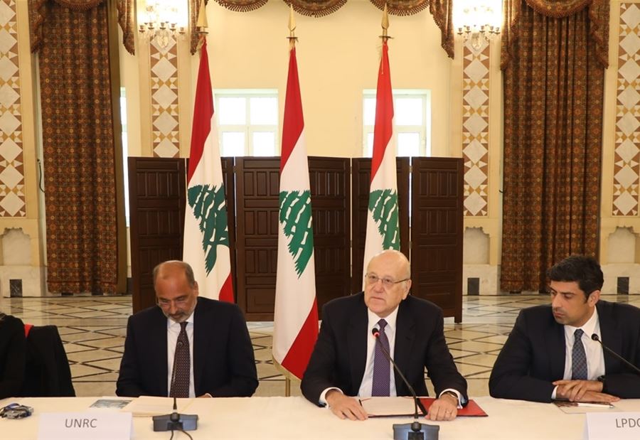 ميقاتي التقى سفراء الدول المانحة... اليكم ما تم البحث به ميقاتي التقى سفراء الدول المانحة... اليكم ما تم البحث به