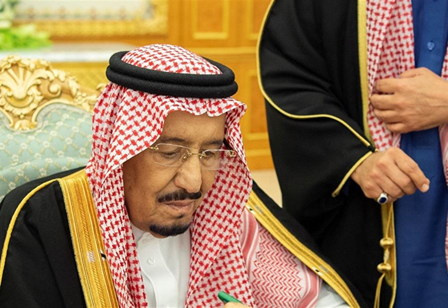 ملك السعودية يدفع مليون دولار!