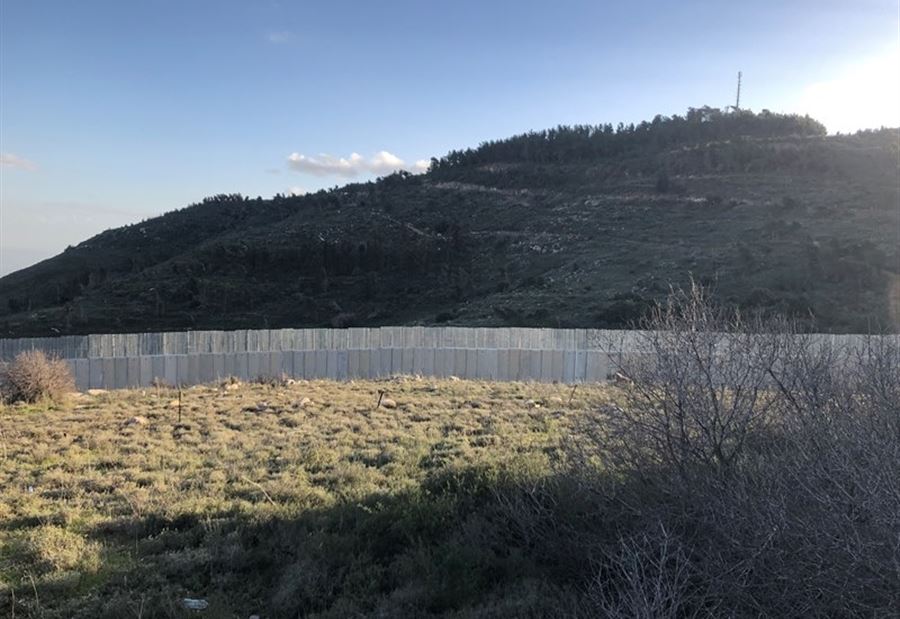 اسرائيل تستأنف الاعمال على الحدود مع فلسطين اسرائيل تستأنف الاعمال على الحدود مع فلسطين