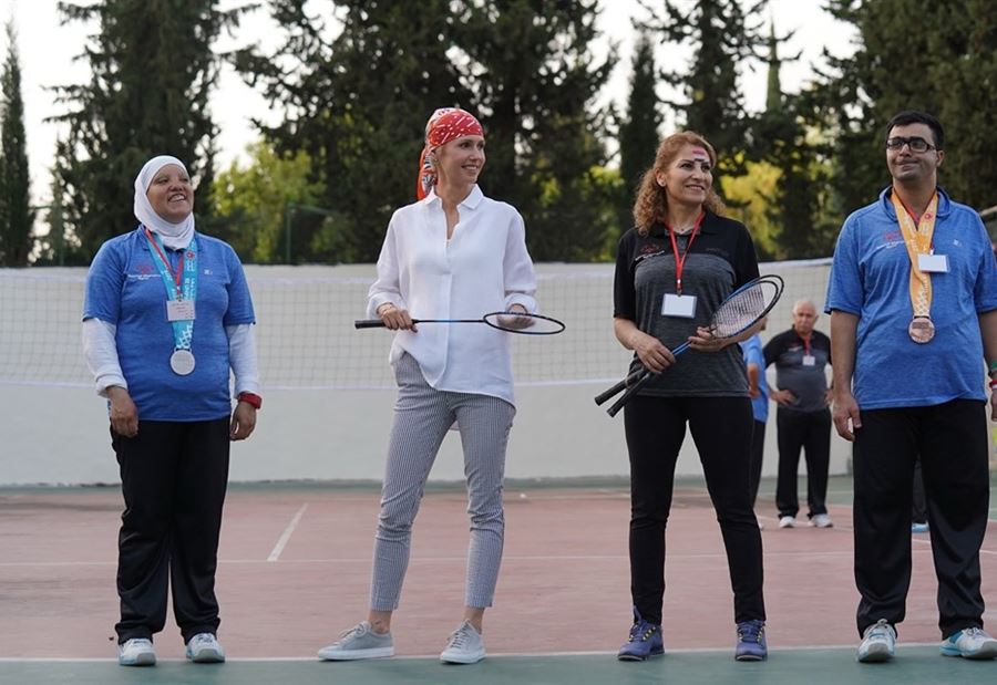 بالصور.. أسماء الأسد تزور أبطال الأولمبياد