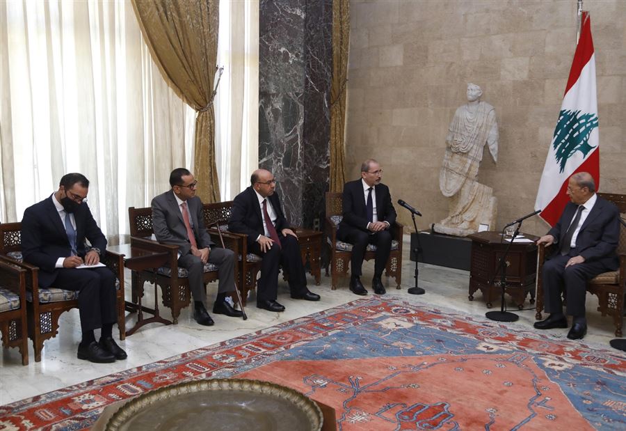 "لبنان لن يكون لوحده" "لبنان لن يكون لوحده"