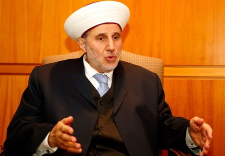 الشعار: ما يتداول حول مقابر الغرباء أمر عار من الصحة 