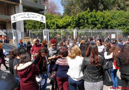 المستثنون من التفرغ: إبطال عقود المخالفين يعيد للجامعة هيبتها