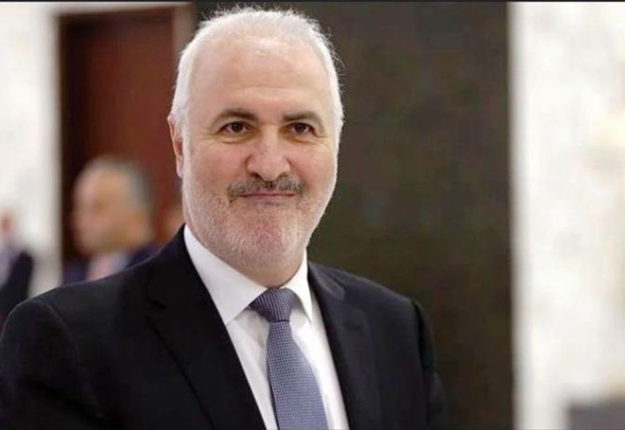عزيز: "المخفي أعظم" عزيز: "المخفي أعظم"