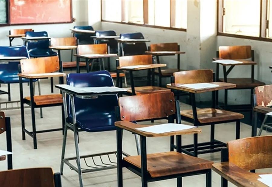 "العودة إلى المدارس"... رابطة المتعاقدين تكشف عن مطالبها