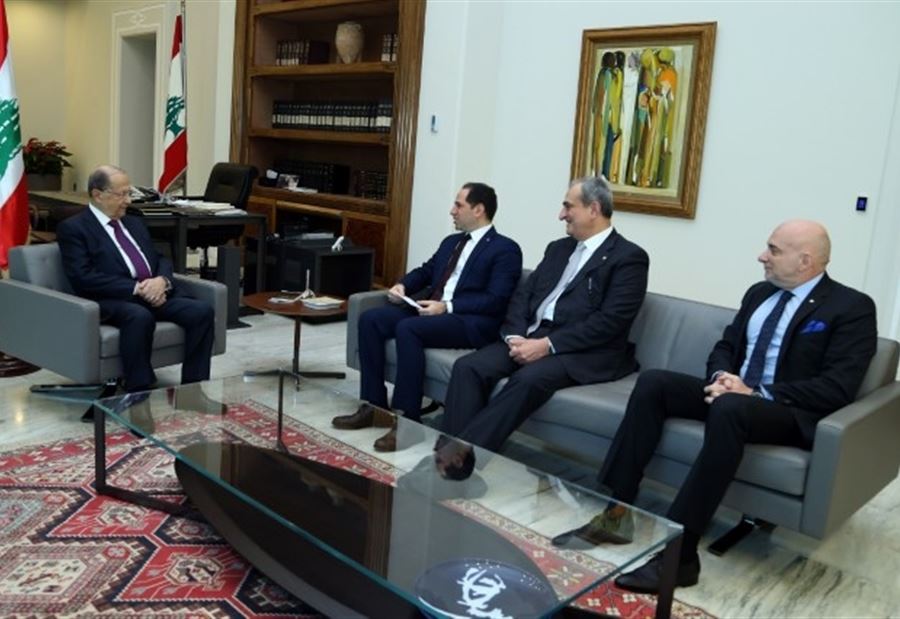  عون التقى فهد وتسلم دعوتين من الكتائب والمستقبل 