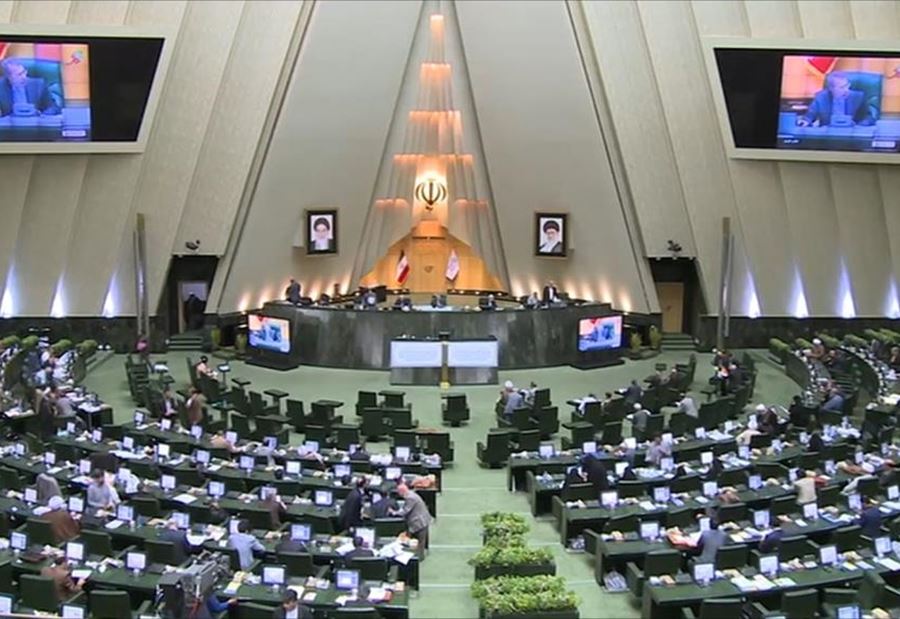 البرلمان الإيراني يضع البنتاغون على لائحة الإرهاب  البرلمان الإيراني يضع البنتاغون على لائحة الإرهاب