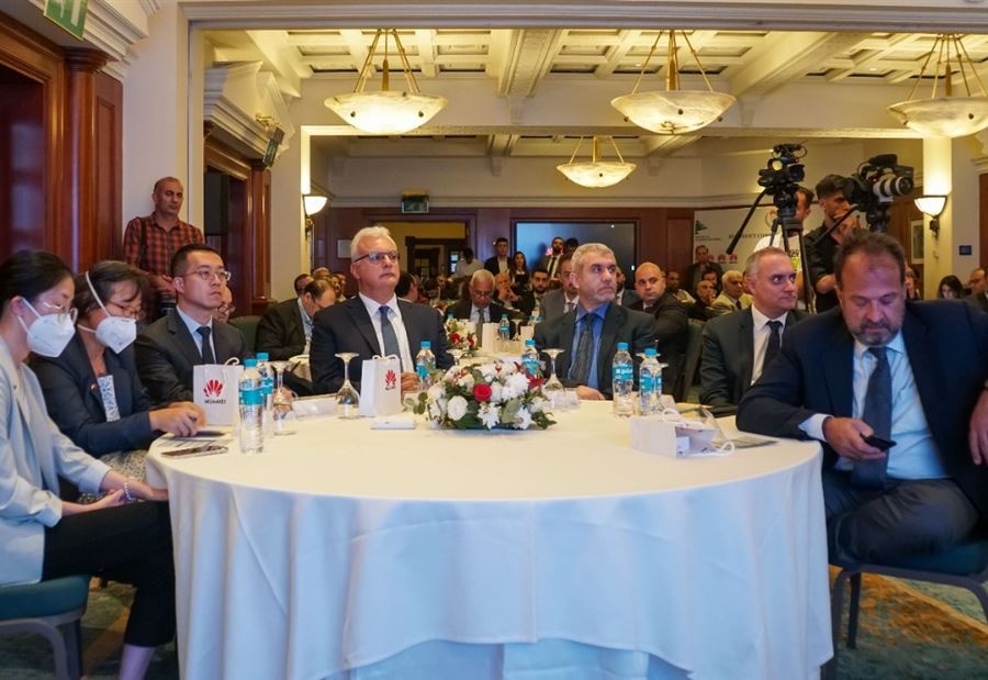 "هواوي" تُطلق مسابقة تقنية المعلومات والاتصالات في لبنان "هواوي" تُطلق مسابقة تقنية المعلومات والاتصالات في لبنان