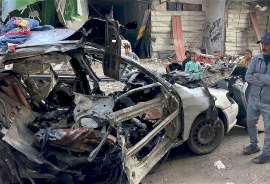 بكلمات مؤثرة... زوجة نجل إسماعيل هنية تودع زوجها وابنتيها (فيديو) بكلمات مؤثرة... زوجة نجل إسماعيل هنية تودع زوجها وابنتيها (فيديو)