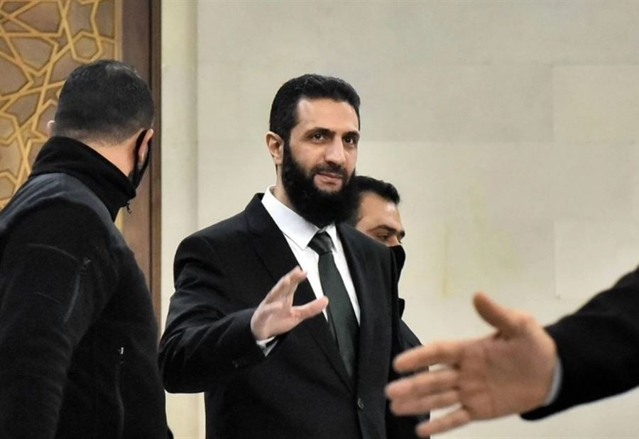 جدل بسبب وجود ضباط أجانب ضمن قائمة ترفيعات أحمد الشرع