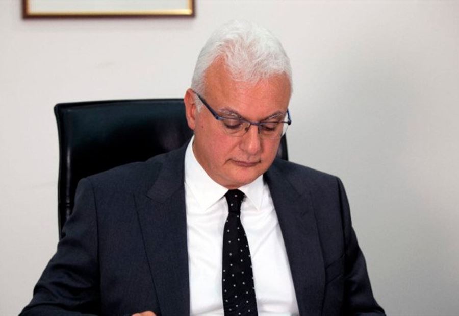 ماذا قال وزير الاتصالات عن تحويل أرصدة البطاقات؟
