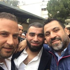 لمن الامرة لدى قادة المحاور؟
