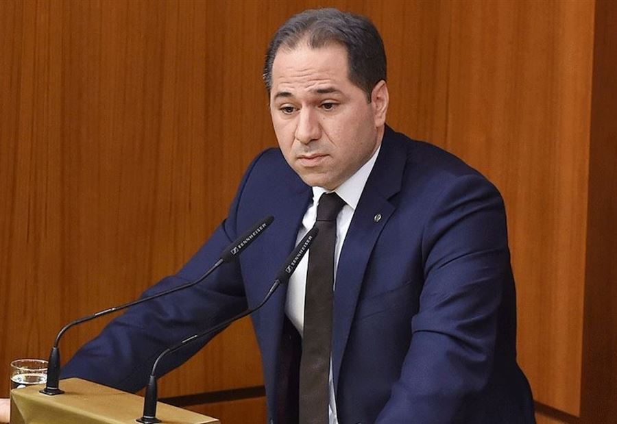 "لبنان يدفع ثمن الصراع"... تصريحات "نارية" من الجميّل