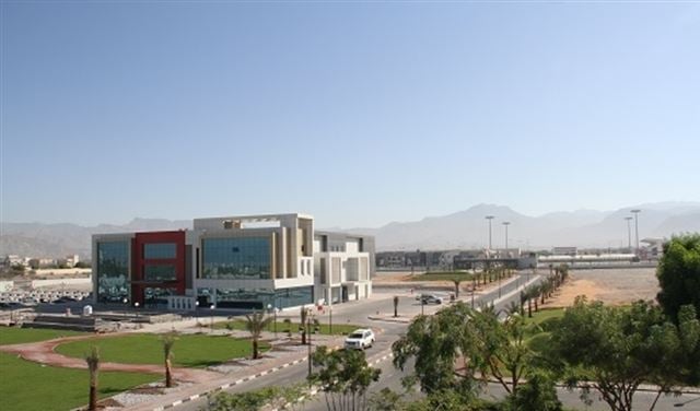  الجامعة الاميركية توقع اتفاقية تعاون مع "وين ستيت"