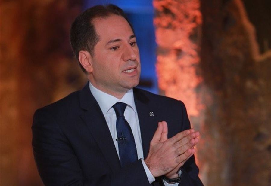 الجميل للحسن: لندعم هذا الاقتراح معاً هذا الإثنين!
