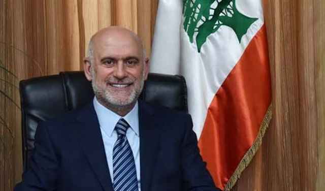 فنيانوس: المطار يبقى الواجهة الاساسية لهذا البلد