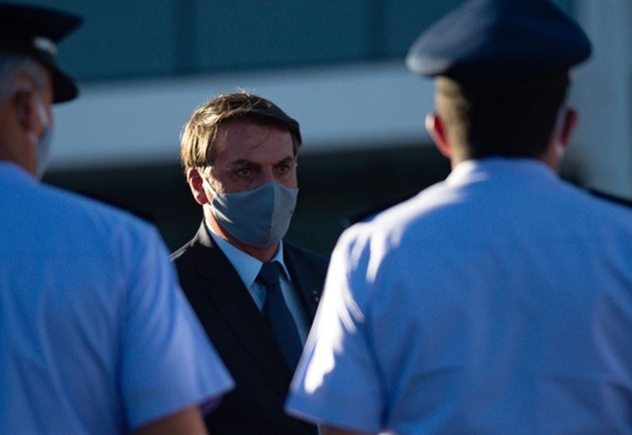 أعراض كورونا تظهر على الرئيس البرازيلي أعراض كورونا تظهر على الرئيس البرازيلي