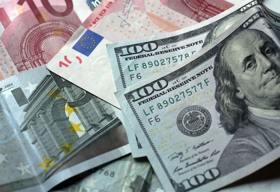 بين تهديدات ترامب وتقلبات الأسواق.. تراجعٌ بسعر اليورو