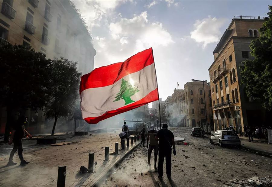 الحِراك الخارجي والعَجز الداخلي