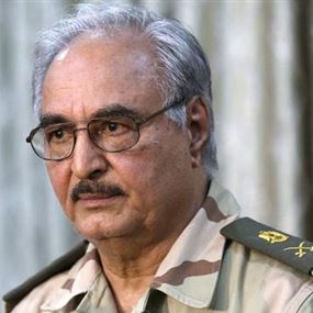 "حفتر".. يفجّر خلافاً بين السيسي وحليفتَيه  "حفتر".. يفجّر خلافاً بين السيسي وحليفتَيه