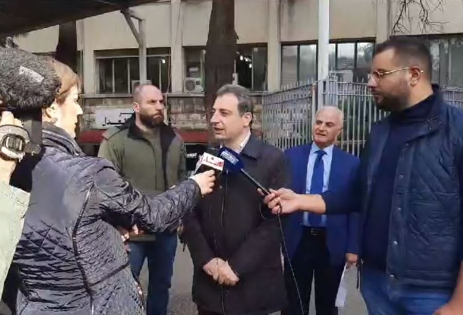 أبو فاعور يدعي على واصف الحركة ...ورسالة الى الثوار  