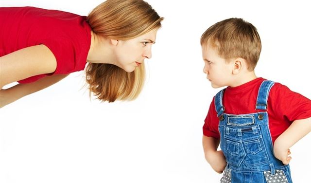 5 طرق تجعل ابنك يستجيب لأوامرك.. تعرف عليها 5 طرق تجعل ابنك يستجيب لأوامرك.. تعرف عليها