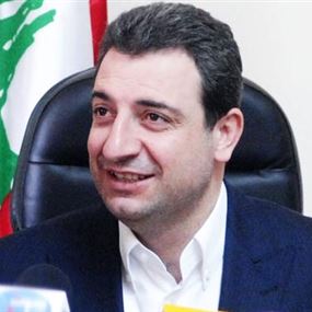 أبو فاعور: خفّضنا سعر الدواء 21%