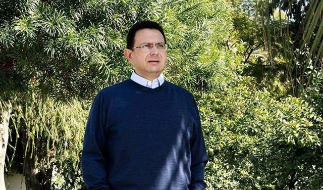 الخازن: حكومة العهد الأولى متعثرة 