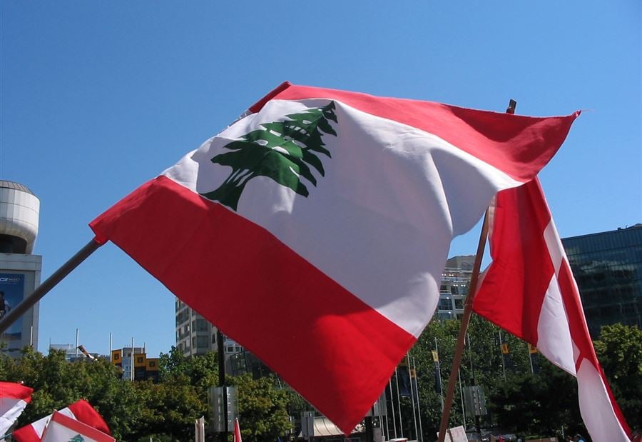 نقاش علني حولَ عِصيان مدني