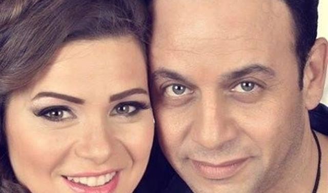 بعد 23 عاماً من الغرام.. بماذا رد قمر على خبر انفصاله عن زوجته؟