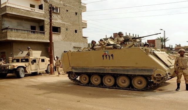 الجيش المصري يدمر كمية هائلة من المتفجرات في رفح الجيش المصري يدمر كمية هائلة من المتفجرات في رفح