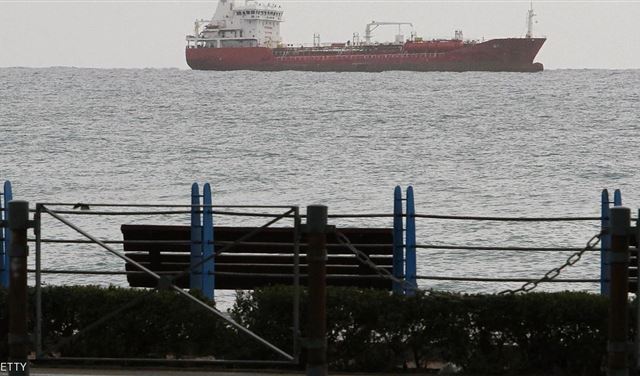 غرق سفينة شحن تركية قبالة مصراتة الليبية