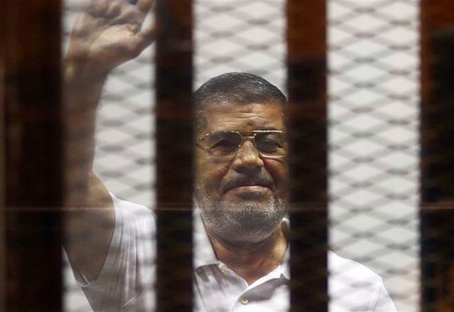 نجل محمد مرسي يكشف معلومات مهمّة عن دفن والده