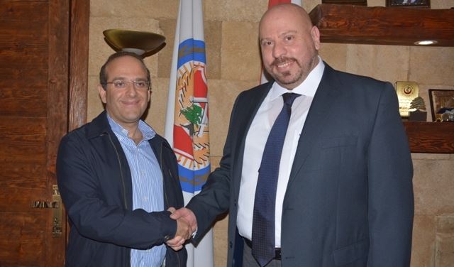 خوري: لوضع حد لليد العاملة الاجنبية غير القانونية