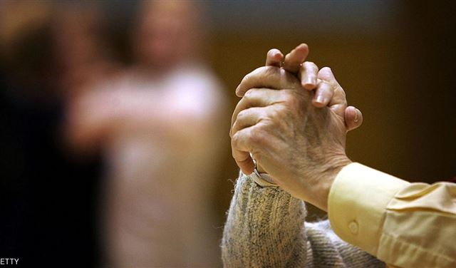 نهاية مؤثرة.. تزوجا 63 عاماً وماتا في ساعة واحدة