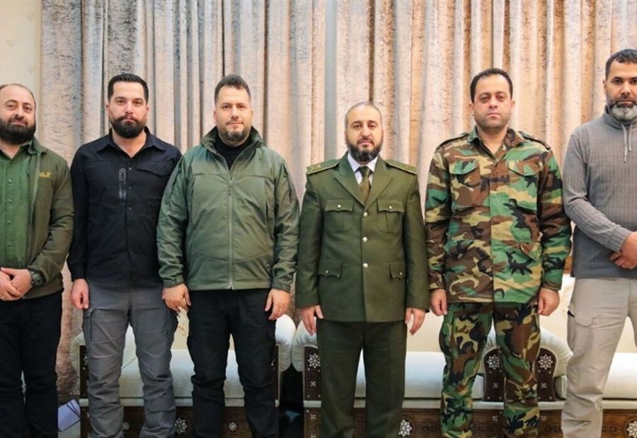 بالصور: بدء ضم الفصائل المسلحة تحت مظلة وزارة الدفاع السورية