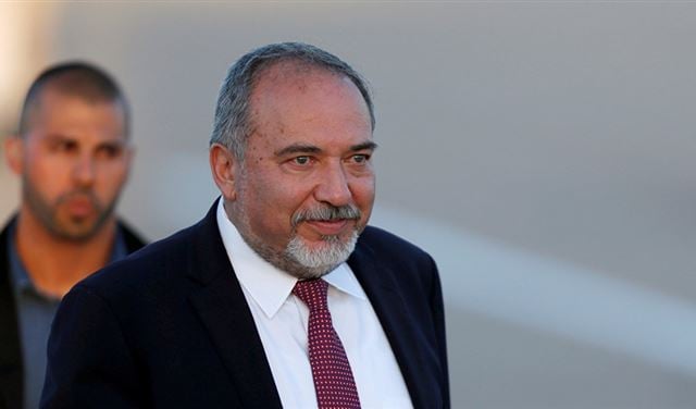 ليبرمان: كل جندي سوري يوجد في الجولان يعرض حياته للخطر