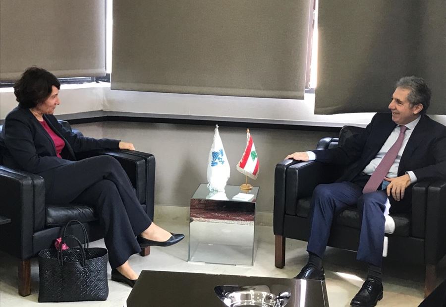 "الورقة الإصلاحية" بين وزني وسفيرة فرنسا